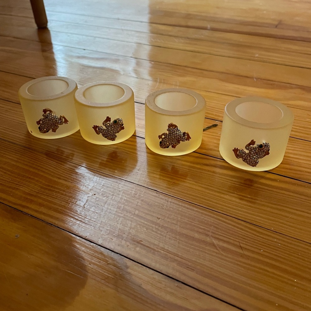 Frog napkins rings